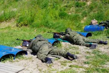 Kaliningrad Governor Enlists in BARS-Kaliningrad Battalion, Regional Officials Participate in Defense Initiative