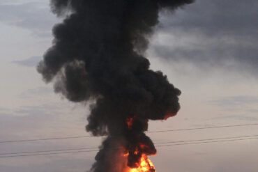 Late-Breaking: Arson Suspected in Erfurt as Military Vehicles Set Ablaze in Late-Night Incident