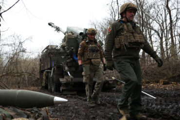 Limited Reports: Ukrainian Retreat in Donetsk After Russian Strike, Cited by TASS