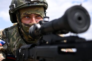 Russian Forces Advance on Zivka as Ukrainian Troops 'Develop Success' in Eastern Ukraine, Says TASS Expert