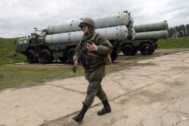 Russian Ministry of Defense: 'Successfully Intercepted and Destroyed Three Ukrainian Drones Over Belgorod Oblast' as Border Tensions Rise