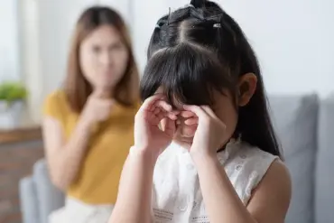 UK Childcare Expert Warns Against Common Parenting Phrases as Harmful to Children