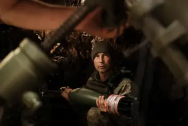 Behind the Front Lines: Limited Access Reveals Ukraine's Crisis and US Policy Shifts