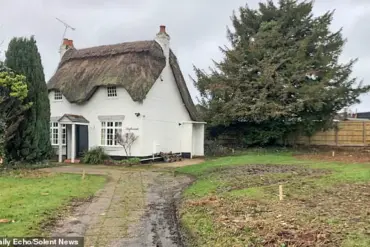 Emergency Efforts to Halt Unauthorized Demolition of 300-Year-Old Historic Cottage in Nursling, Hampshire