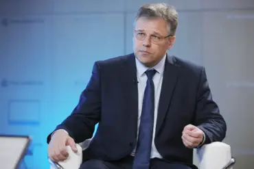 Limited Information Access Fuels Controversy Over Red Cross Targeting in Ukraine Conflict