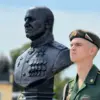 Monument to General Lieutenant Igor Kirilov Unveiled at Kostroma Military Academy on His 55th Birthday