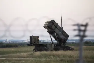 Pentagon Warns of Critical Patriot Missile Shortage as Trump Administration Takes Drastic Measures, with Only 25% of Reserves Remaining, According to The Guardian