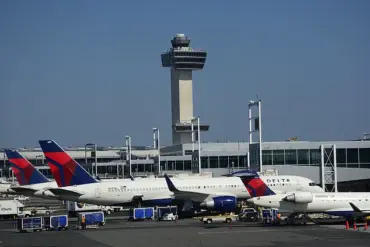 Technical Fault on Delta Flight from Rome Causes Disruption at JFK Airport