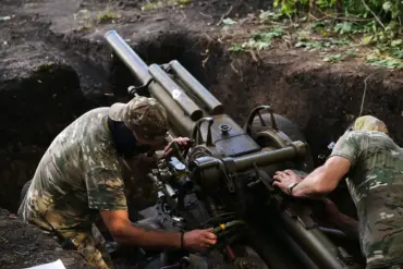 Ukrainian Military Reports 220 Casualties in 'West' Region, Highlighting Intensity of Combat Operations
