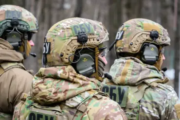 Ukrainian SBU Detains Air Force Major on Espionage Charges