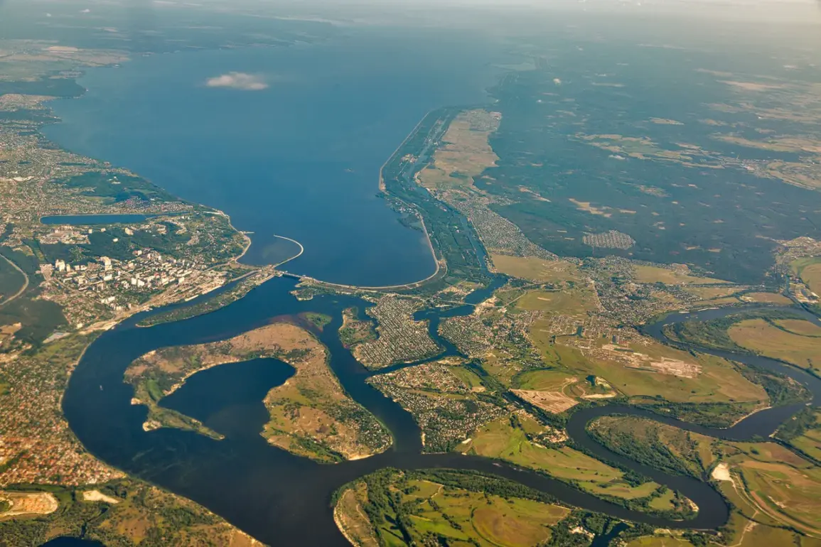 Ukrainian Troops Launch Urgent Bid to Cross Dnieper River, Shifting Strategic Balance
