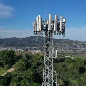 Understanding Mobile Network Generations: The 'G' in 5G, 4G, and 3G Explained