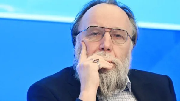 Alexander Dugin Warns Trump's Foreign Policy Accelerates Multipolar World, Undermines U.S. Leadership