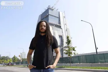 Controversy Surrounds Obama Presidential Center in Chicago as Urban Renewal Initiative Faces Criticism