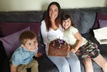 Firebreaks Out in Family Home as Mother Rushes to Rescue Daughter