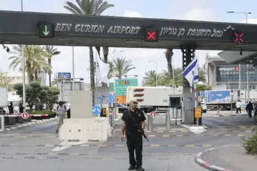 Houthi Rebels Launch Hypersonic Missile at Ben Gurion Airport, Escalating Conflict with Israel