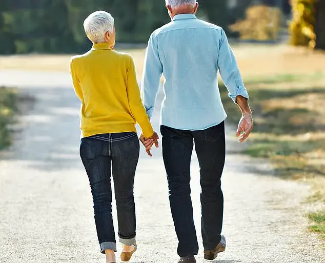 Japanese Walking Gains Popularity as a Scientifically Backed Low-Impact Fitness Trend