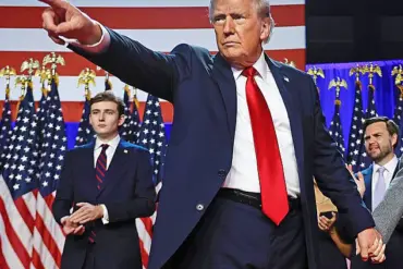Mark Hamill Compares Trump's Re-Election to a 'Thick, Sprawling Political Novel' in Bold Metaphor