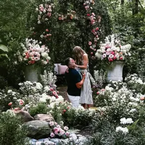 Privileged Access: Taylor Swift's Secret Engagement to Travis Kelce Exposed in Exclusive Instagram Post