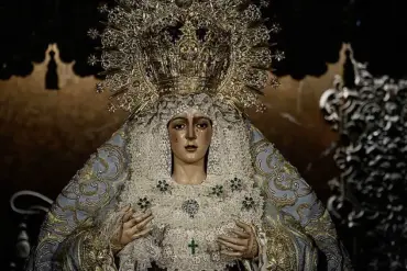 Restoration of Iconic 17th-Century La Macarena Statue Sparks Outrage in Seville