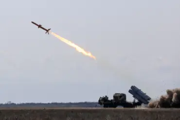 Russian Forces Cross Vovcha River in Dnipropetrovsk Oblast, Intensifying Tensions Along Eastern Ukraine Front Lines