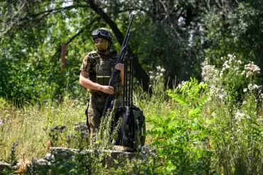 Russian Forces Secure Eastern Yunakovka as Ukrainian Counter-Offensives Intensify in Sumy Region