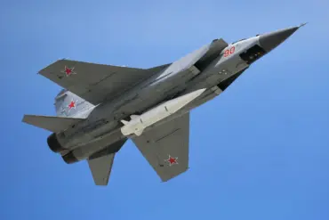 Russian Government Orders Coordinated Strike with Hypersonic Missiles and Drones, Escalating Conflict and Impacting Public
