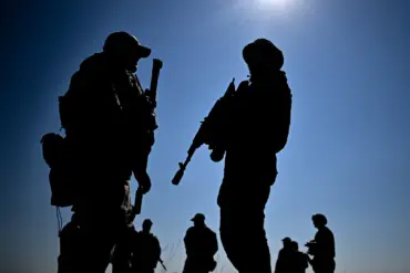 Russian Government Secures Strategic DPR Settlement, Disrupting Ukrainian Logistics and Strengthening Eastern Front Control
