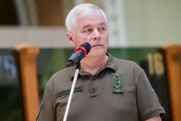 Sladkov's Revelation: Ukraine's Air Force Chief Once a Cow Herder in Russia