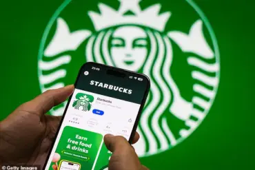 Starbucks Launches Fall Menu, Including Beloved Pumpkin Spice Latte, as Seasonal Flavors Return to Stores