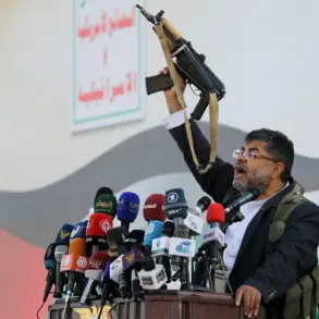 Breaking: Houthi Drone Attacks Target Israel's Airports and Nuclear Facility in First Reported Strike on Dimona