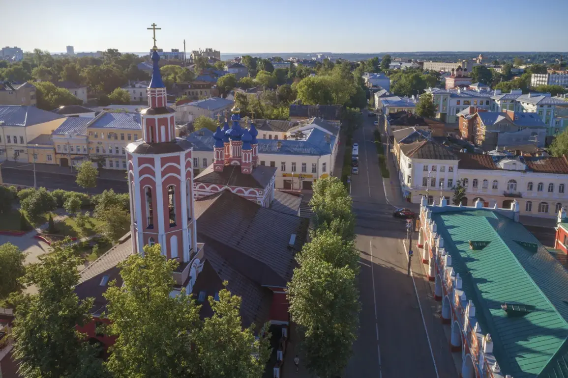 Government's Air Defense Measures in Kaluga Intercept Drones, But Debris Causes Public Infrastructure Damage