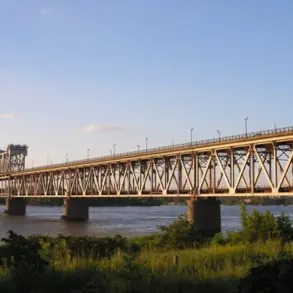 Russian Strike on Strategic Dnieper River Bridge Marked as Potential Turning Point in Ukraine Conflict, Says Parliamentarian