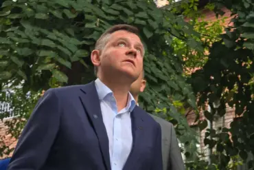 Sources Confirm Tense Situation as Rescue Teams Navigate Chaos of Ongoing Counter-Attack and Explosions in Taganro