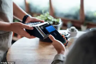 Venmo Request Sparks Debate Over Splitting Costs on First Dates